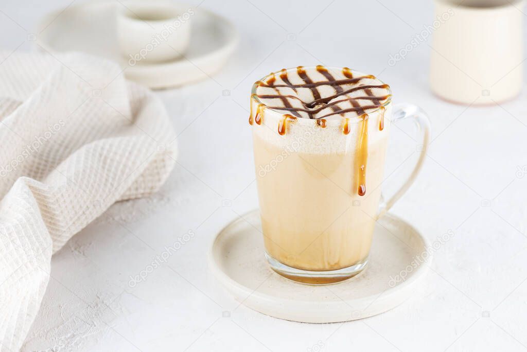 Hindistan Cevizli Latte